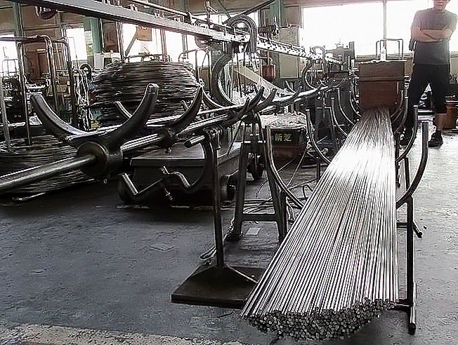 株式会社英慎製作所 磨棒工場