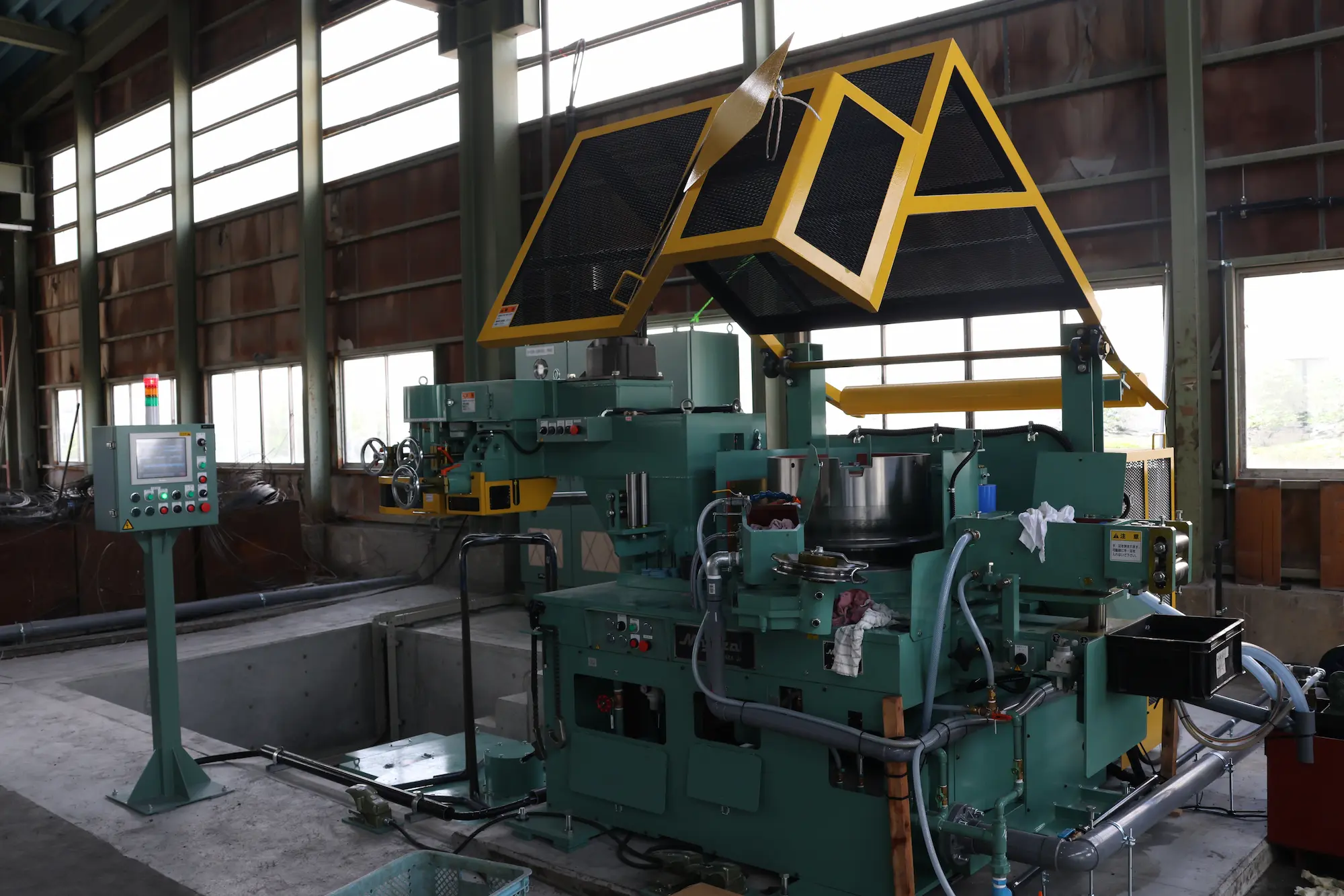 株式会社英慎製作所 伸線工場